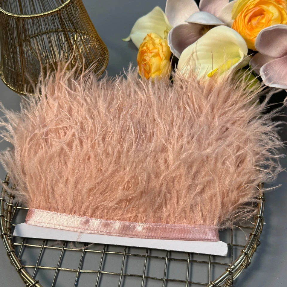 Натуральное перо на тесьме 7-10 см (1 метр), 55 темний пудровий