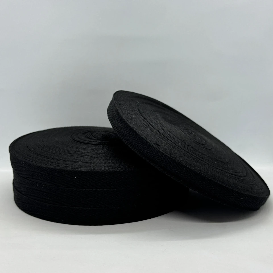 Кіперна стрічка 1.5 см (40м.), 2004 чорний