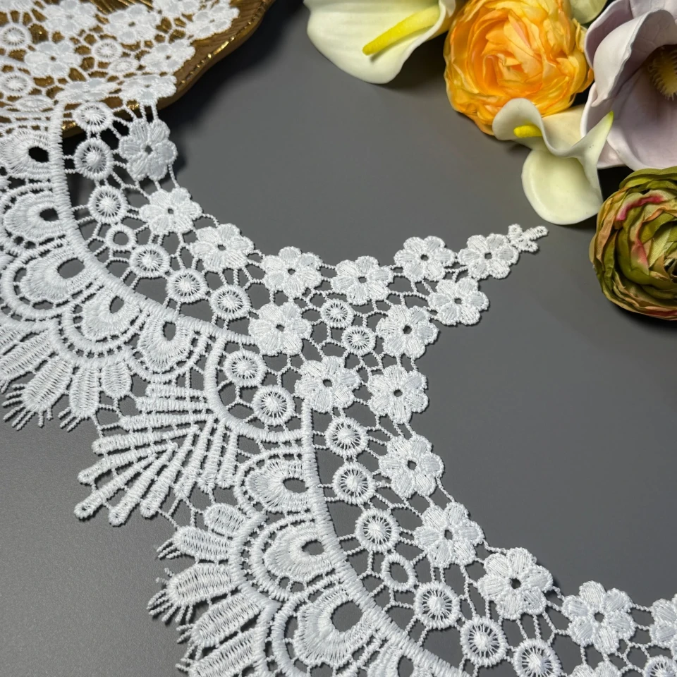 Кружево полиэстер ВВ"Шик вдохновения" 23 см(1 м.), теплий білий