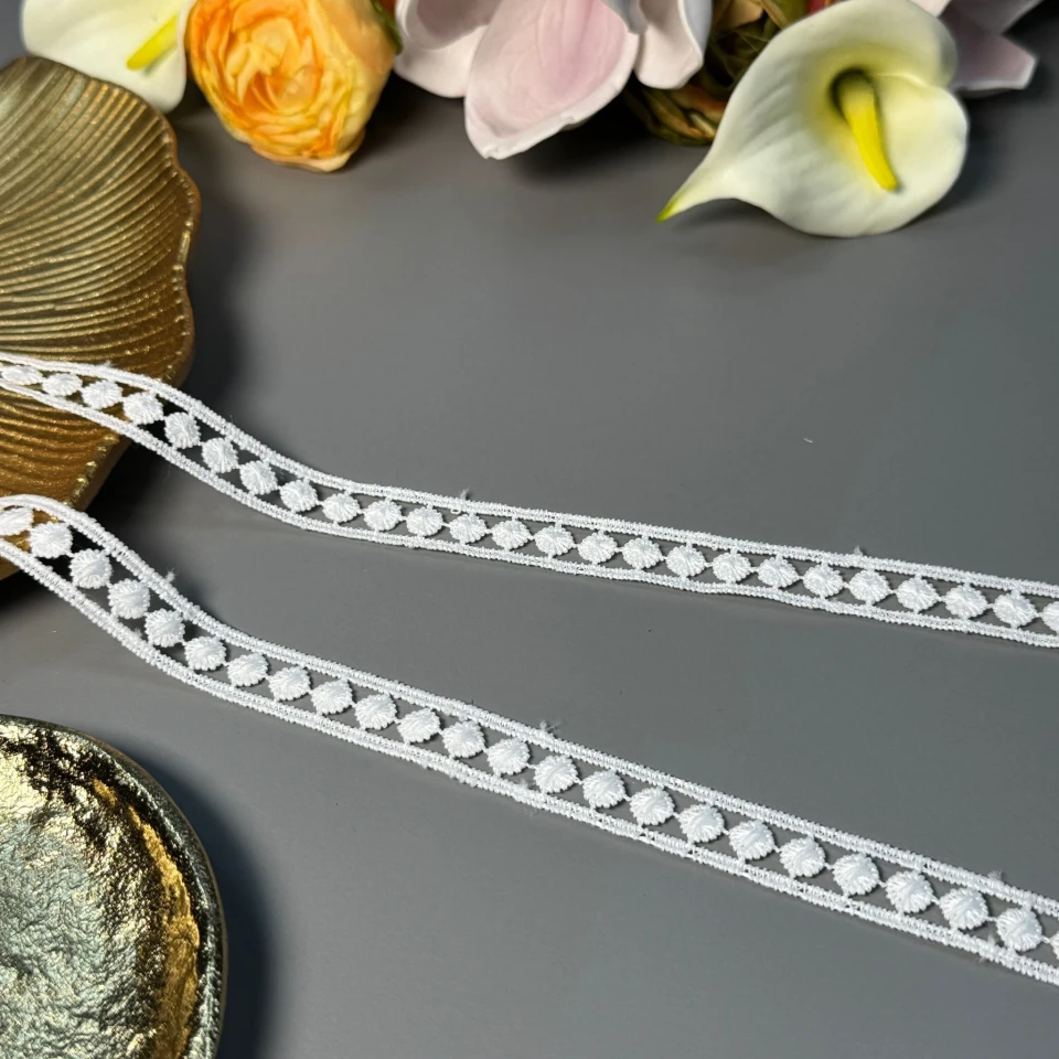 Кружево полиэстер ВВ"Молочный танец" 1,5 см.(1 м.), теплий білий