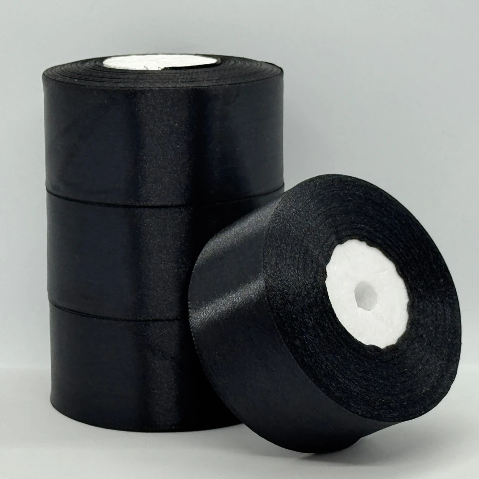 Атласна стрічка 4 см (33 м.), чорний