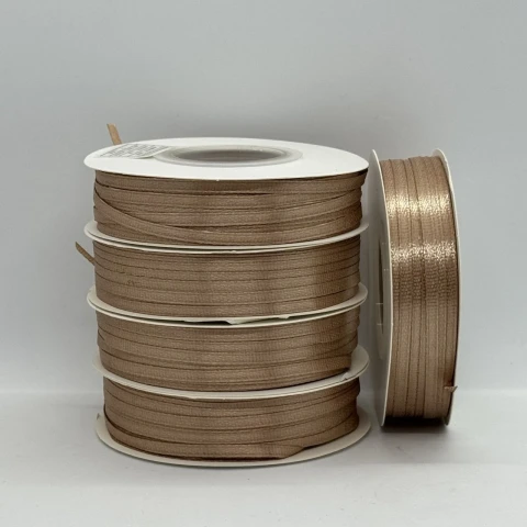 Атласна стрічка 0.3 см (91 м.), 67 світлий коричневий