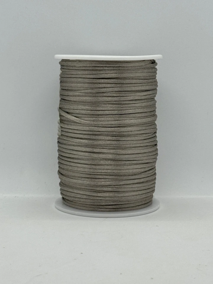 Шнур атласный корсетный 2.3 мм (100 ярдов/91,44 м.), 67 темний сірий