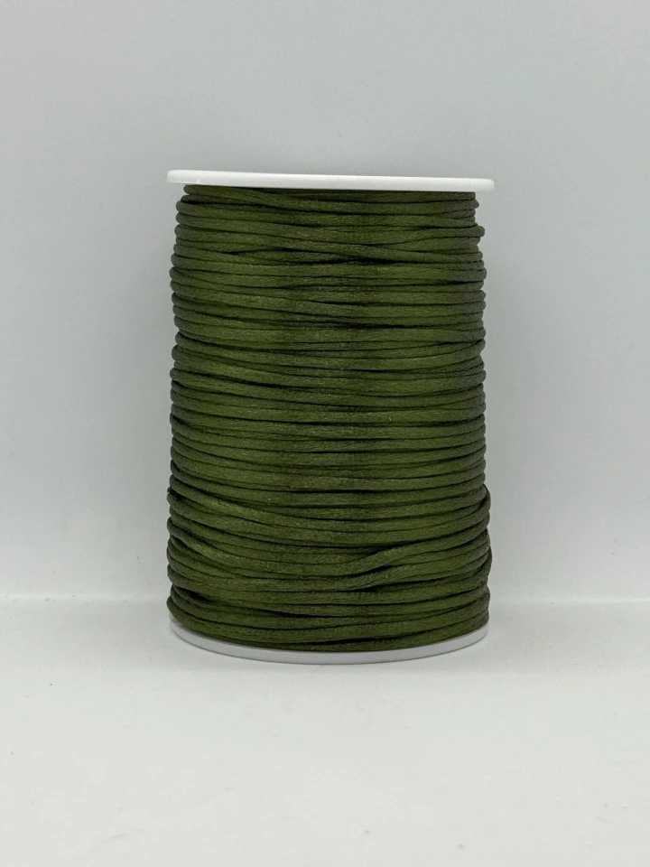 Шнур атласный корсетный 2.3 мм (100 ярдов/91,44 м.), 44 темно зелений