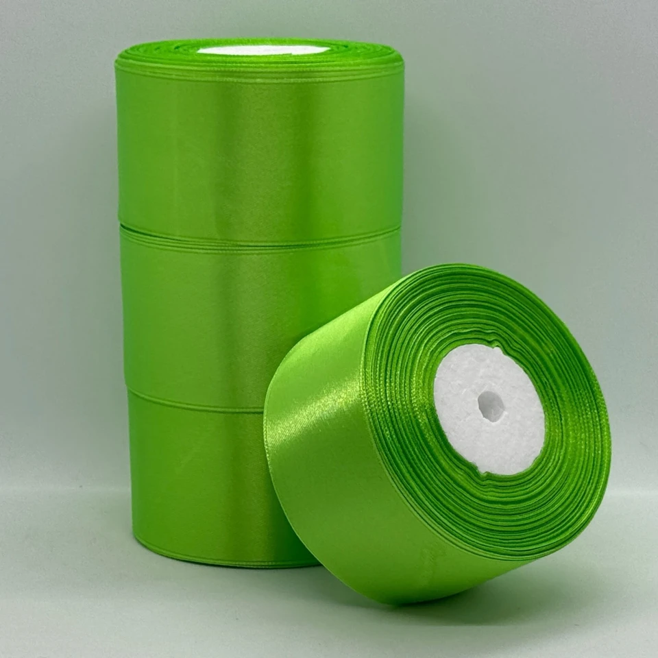 Атласная лента 5 см (33 м.), 137 зелена весна