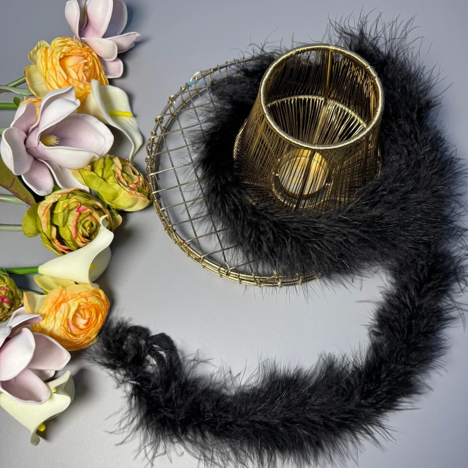 Натуральне пір'я боа 16 гр. (2 метра), 36 чорний