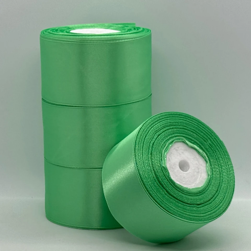 Атласная лента 5 см (33 м.), 138 зелене море