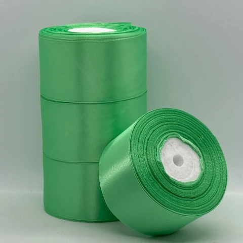 Атласная лента 5 см (33 м.), 138 зелене море