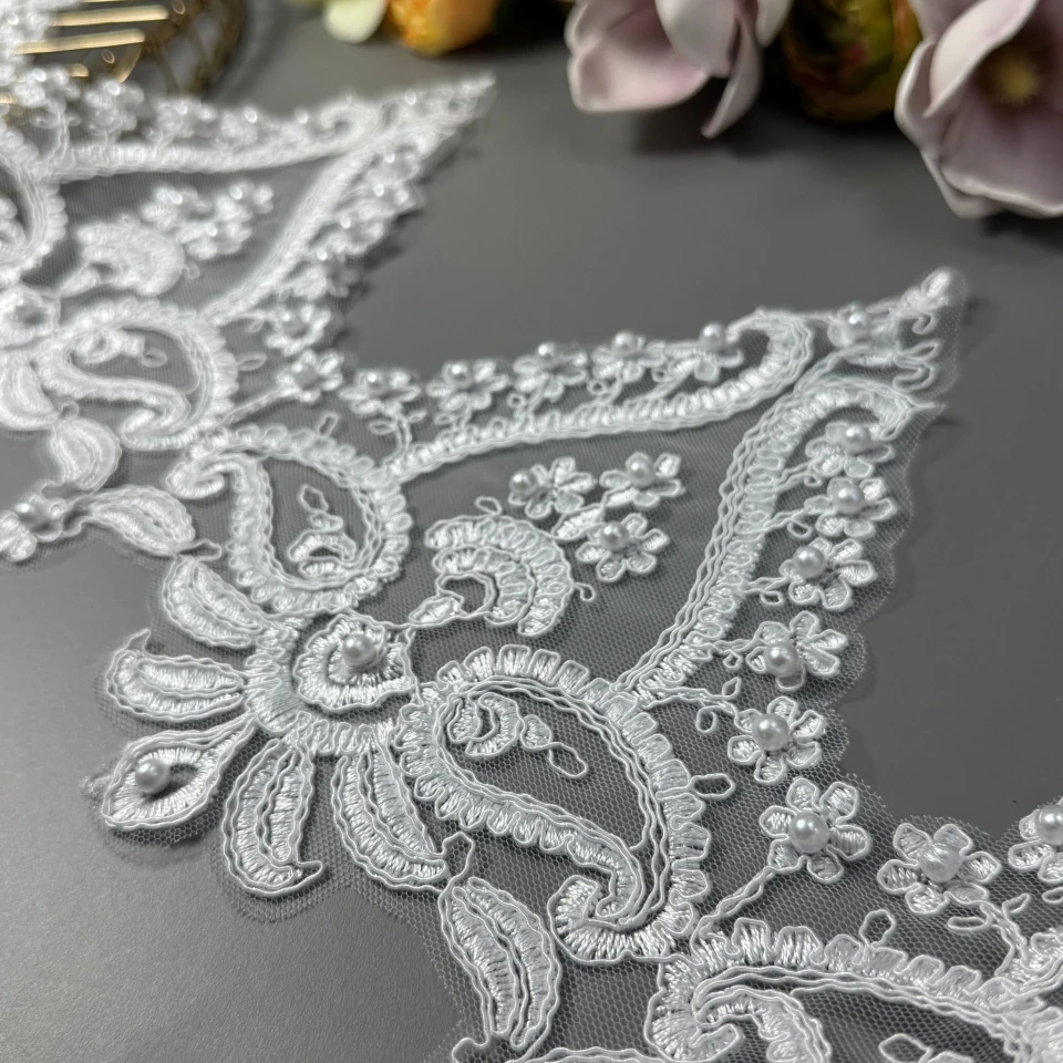 Мережево з кордовую ниткою «Оливкова гілка»А+перли 22 см (1 метр), білий