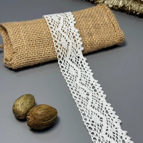 Макраме кружево "Карамельная вуаль" 4 см (1 м), молочний