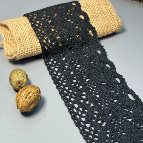 Мереживо макраме "Теплий ваніль" 8 см (1 м), чорний