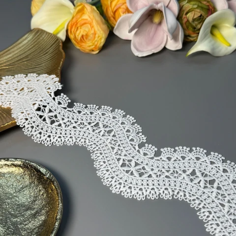 Кружево полиэстер ВВ"Сияние формы" 8,5 см.(1 м.), теплий білий