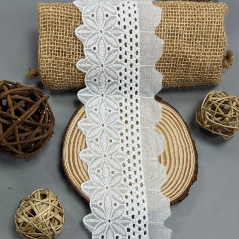 Кружево отделочное "Белое кружево" 7 см  (1 м,), білий