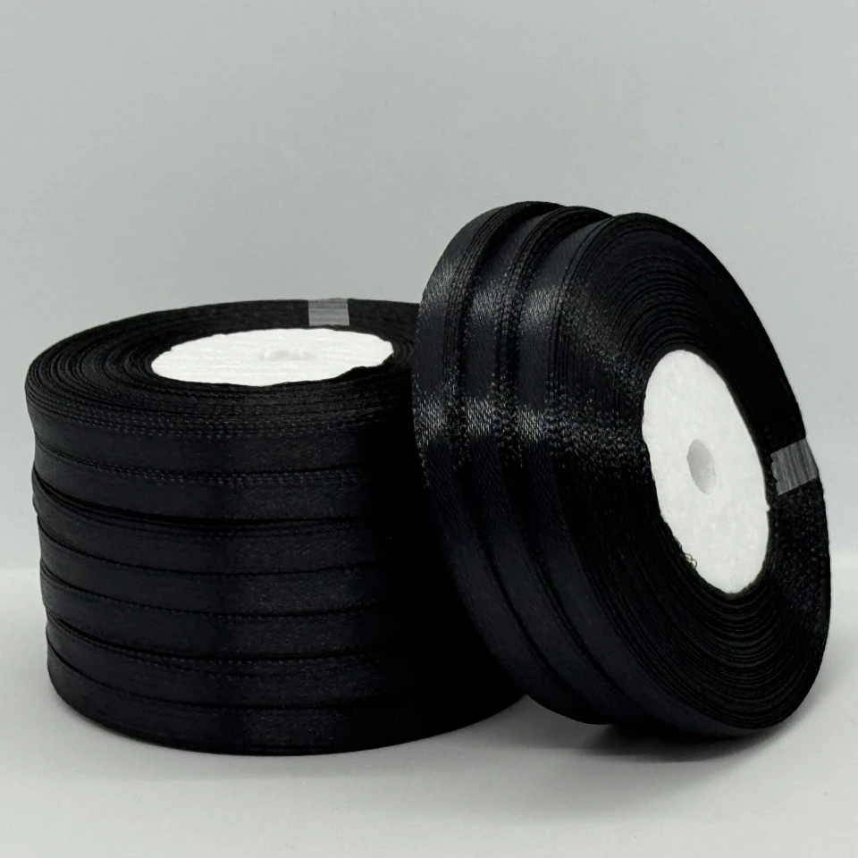 Атласна стрічка 0.6 см (33 м.), чорний 39