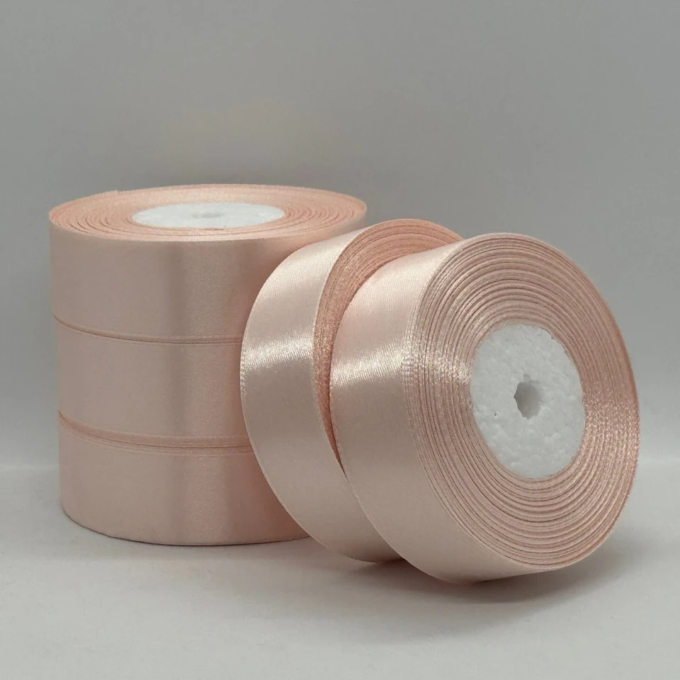 Атласная лента 2,5 см (33 м.), 06 ніжно-персиковий