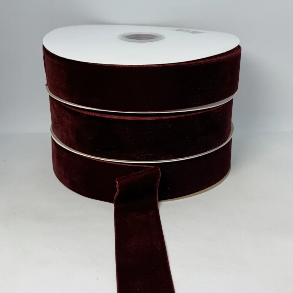 Бархатная лента 3.8 см (25 ярдов/22,75 м.), 44 гранатовий