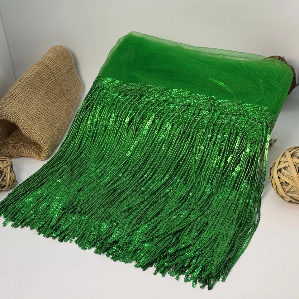 Бахрома танцевальная с пайетками на сетке «Искры страсти» 20 см (9.1 метр), 18 зелений