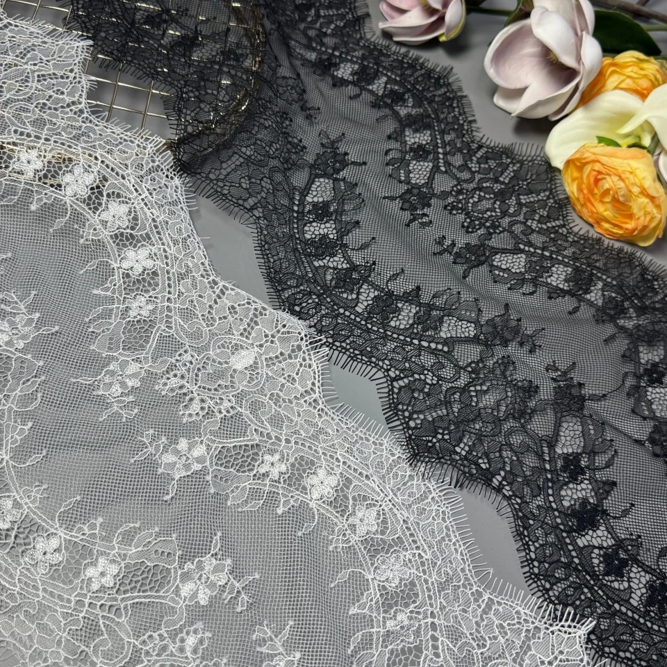 Кружево французское «Lune Blanche» 23 см. (купон 3 м.), теплий білий