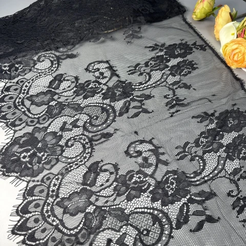 Мереживо французьке «Срібло роси»44 см. (купон 3 м.), чорний