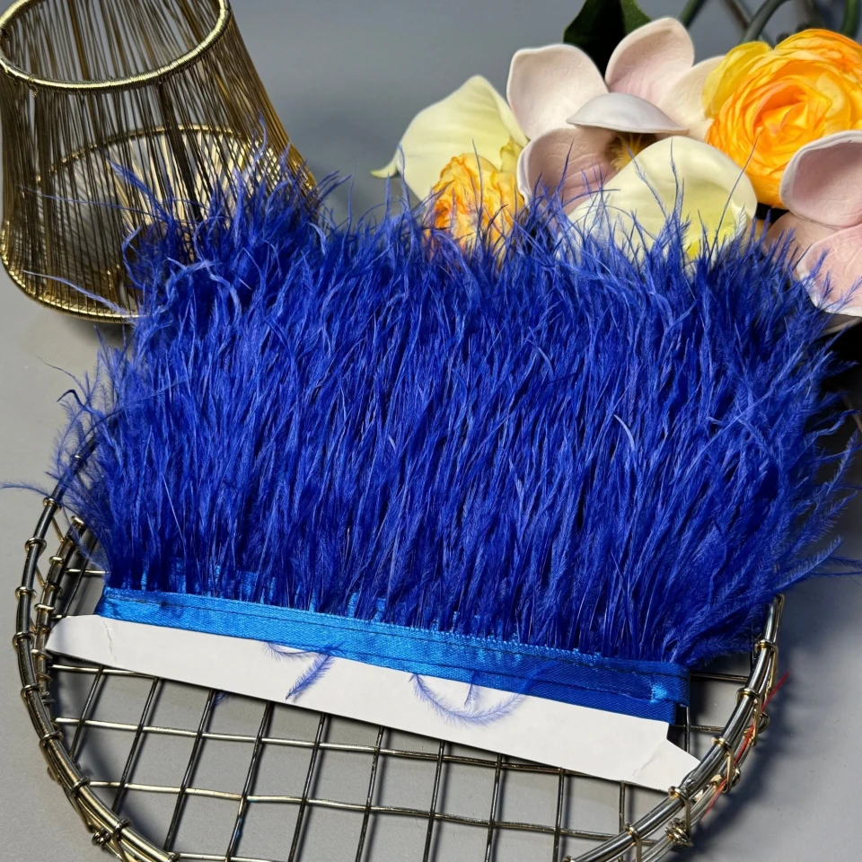 Натуральное перо на тесьме 7-10 см (1 метр), синій