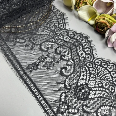 Мереживо французьке «Пелюстки сонця» 22 см. (купон 3 м.), чорний
