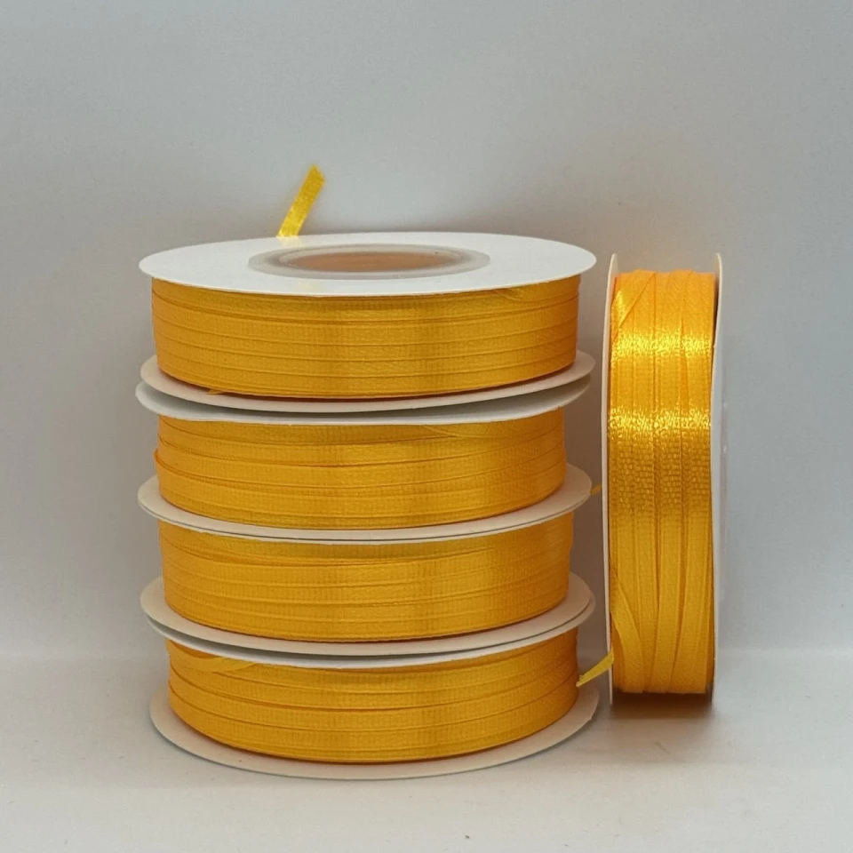 Атласна стрічка 0.3 см (91 м.), 16 темний жовтий