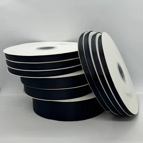 Стрічка репс 2,5 см (100 ярдів/91 м.), 1039 чорний