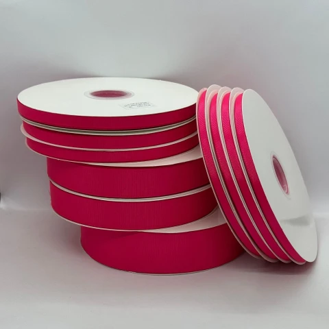 Стрічка репс 0.65 см (100 ярдів/91 м.), 1028 рожевий фламінго