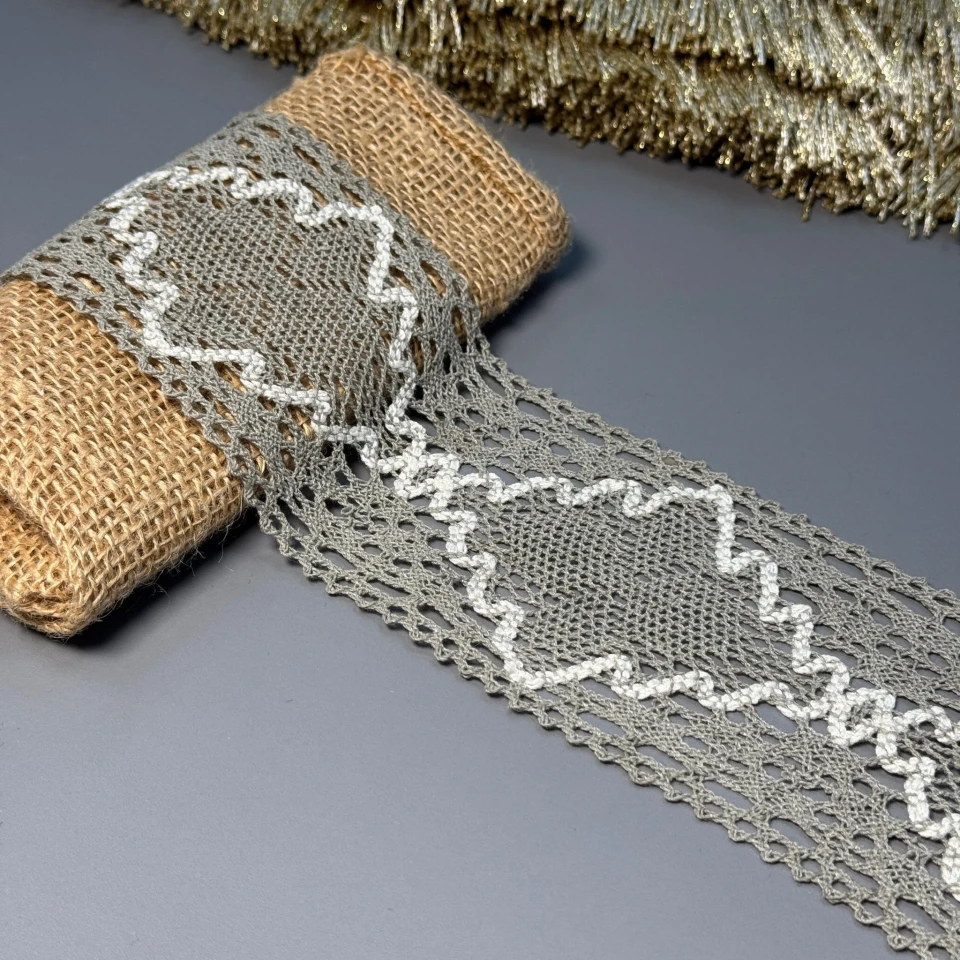 Кружевное макраме "Кристальная линия" 8,5 см.(1 м.), сірий+бежевий