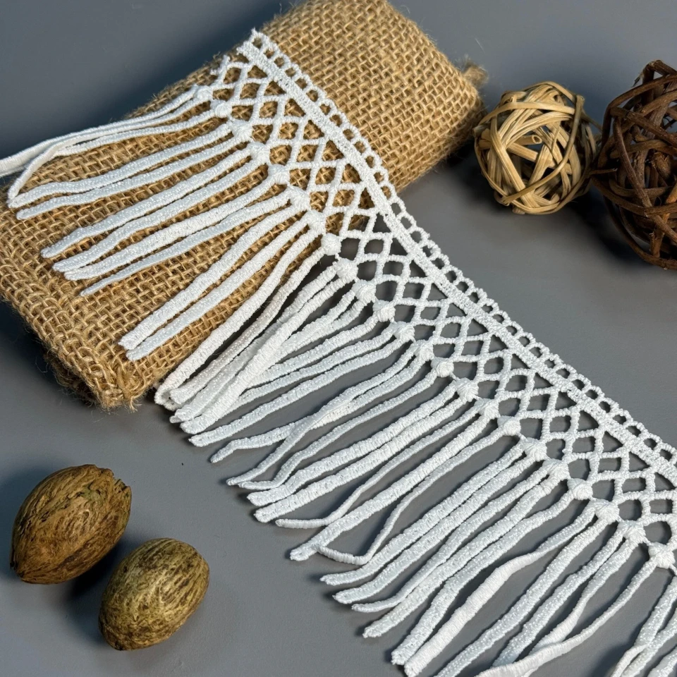 Кружево полиэстер "Белая элегия" 10 см (1 м.), молочний