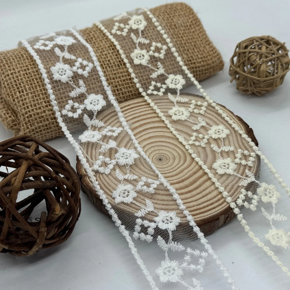 Мереживо органза «Небесна пелюстка» 4 см (1 м.), білий