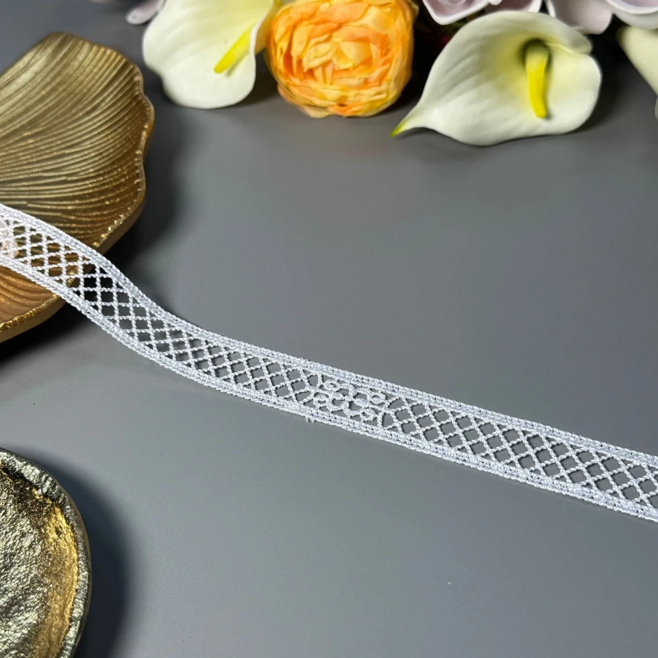 Кружево полиэстер ВВ"Элегантная классика" 2,5 см.(1 м.), теплий білий