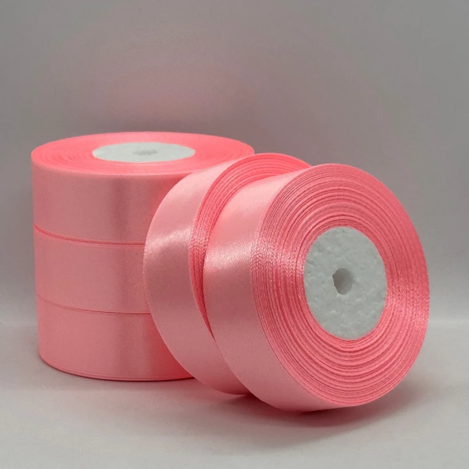 Атласная лента 2,5 см (33 м.), 66 блідий рожевий