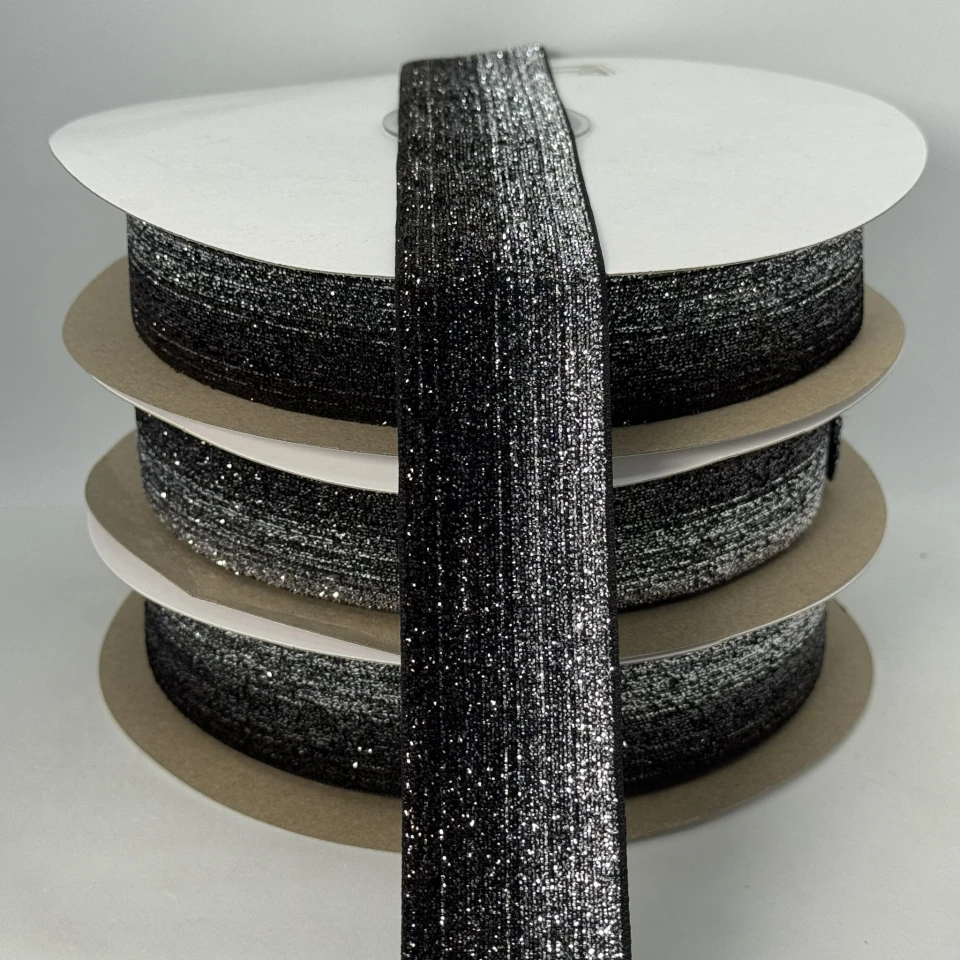 Оксамитова стрічка люрекс 3.8 см (25 ярдів/22,75 м.), 45 чорний + срібло