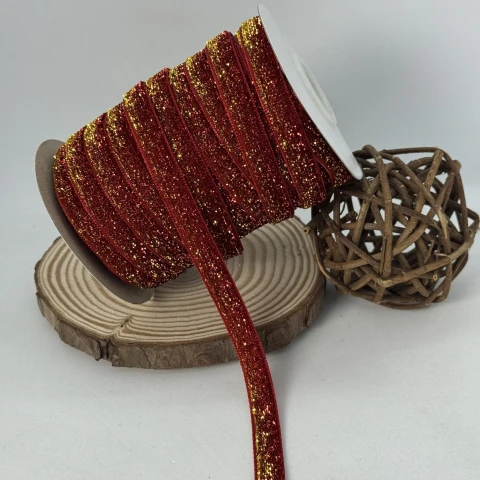 Оксамитова стрічка люрекс 1 см (25 ярдів/22,75 м.), 32 червоний + золото