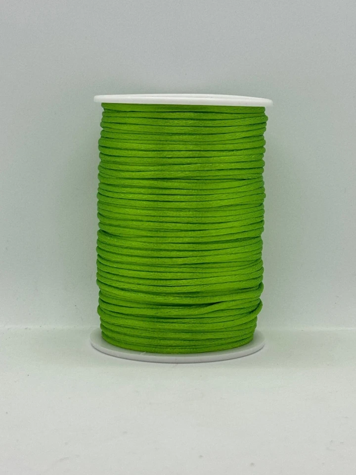 Шнур атласный корсетный 2.3 мм (100 ярдов/91,44 м.), 51 зелена спаржа