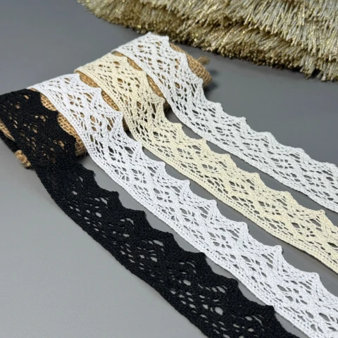 Мереживо макраме "Танок тиші" 4 см.(1 м.), білий