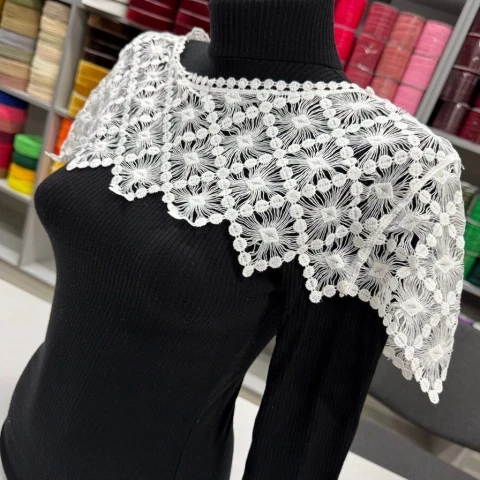 Комірець з мережива “Ретро ніжність”, 5-215