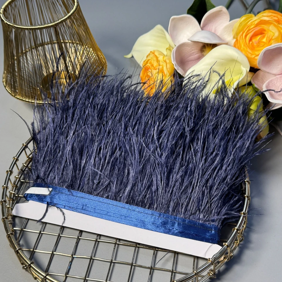 Натуральное перо на тесьме 7-10 см (1 метр), темно синій