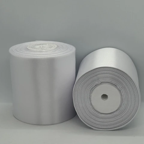 Атласна стрічка 10 см (33 м.), 01 білий