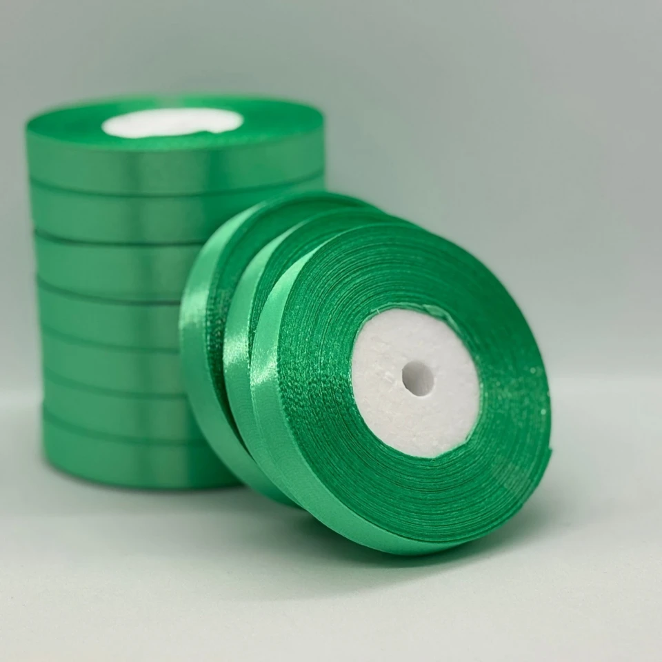 Атласная лента 1.2 см (33 м.), 116 пастельно-зелений