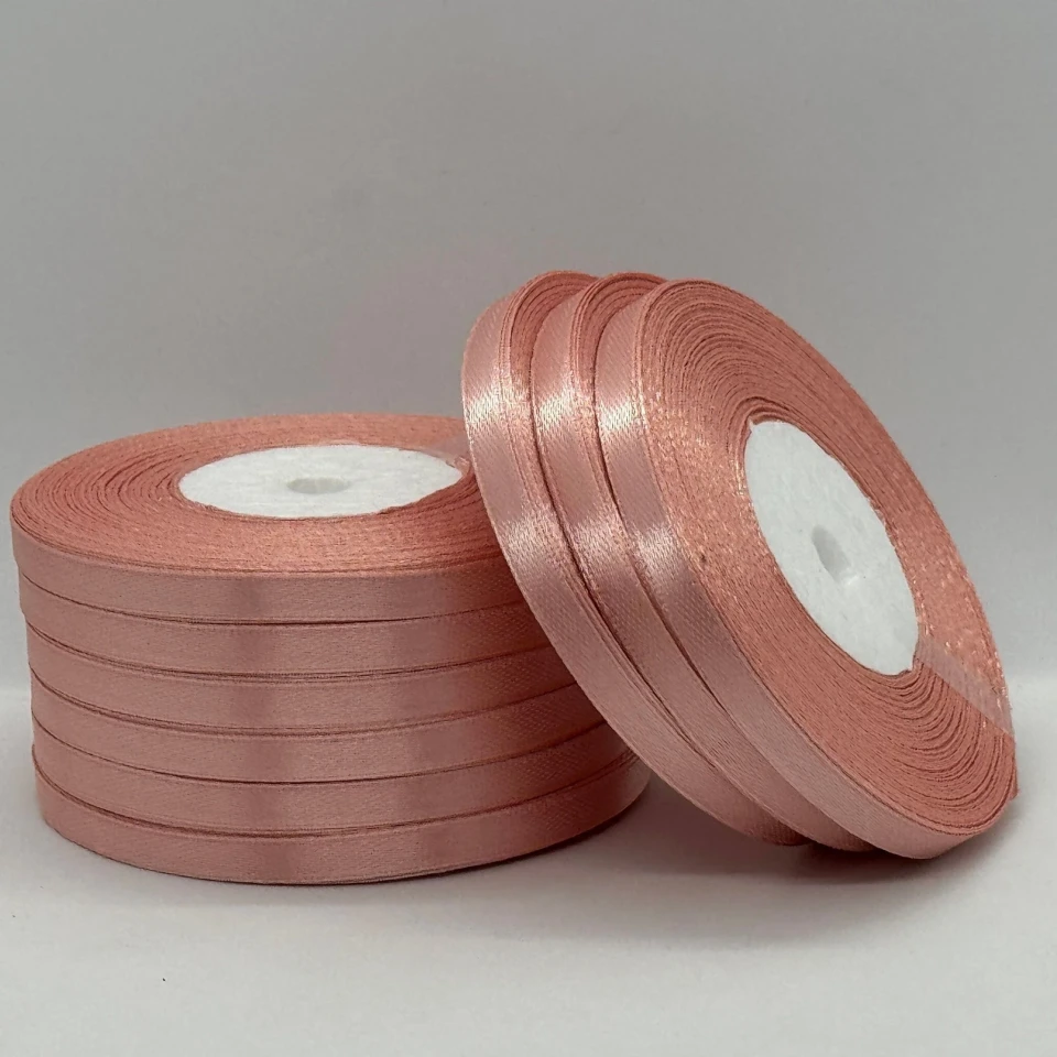 Атласная лента 0.6 см (33 м.), 146 темний пудровий