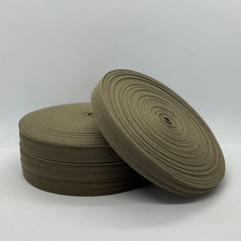 Кіперна стрічка 2 см (40м.), 2272 блідий зелений