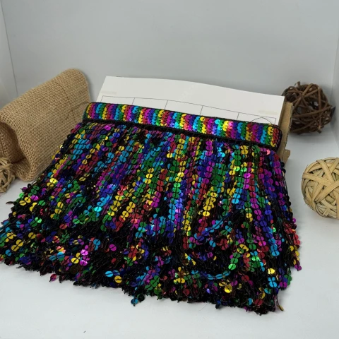 Бахрома танцевальная с пайетками «Сердце танца» 16 см (9.1 метр), 14 кольоровий чорний