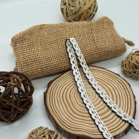 Мереживо макраме "Білий метелик"1 см.(1 м.), чорний+білий