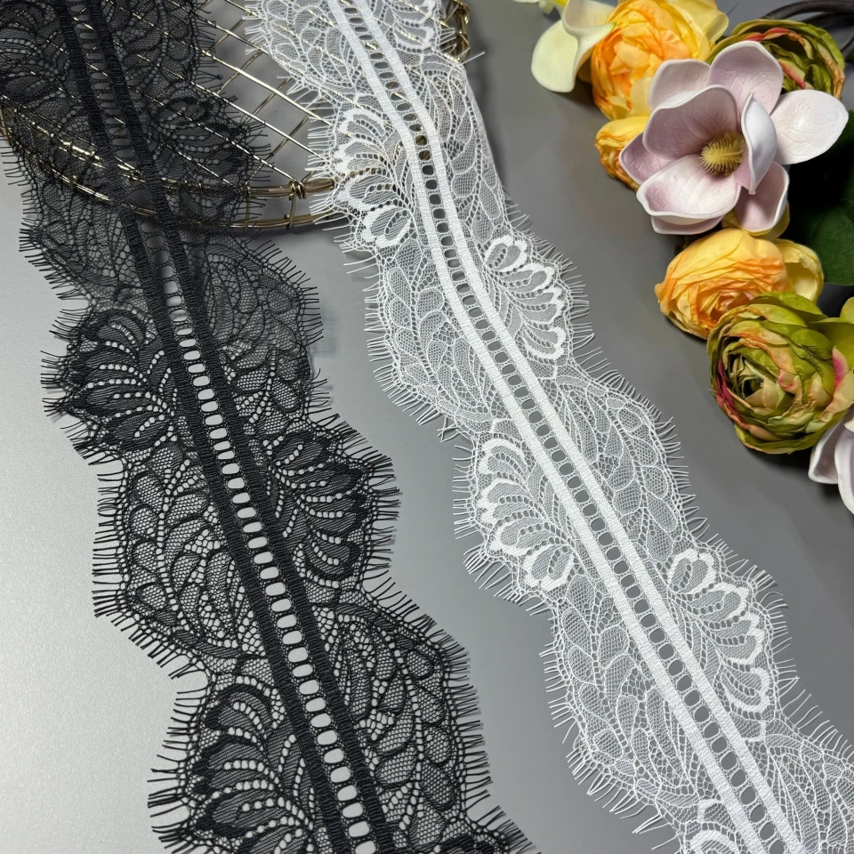 Кружевo французское «Танец света» 10 см. (купон 3 м.), теплий білий