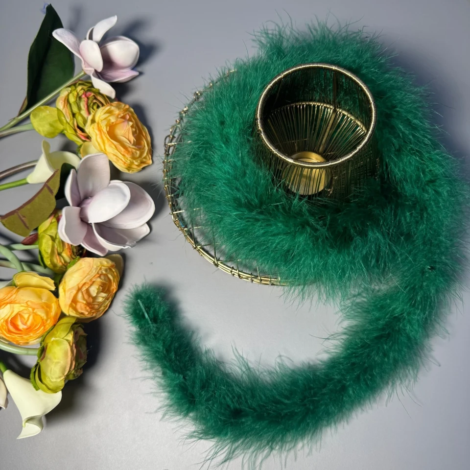 Натуральное перо боа 16 гр. (2 метра), 32 зелений