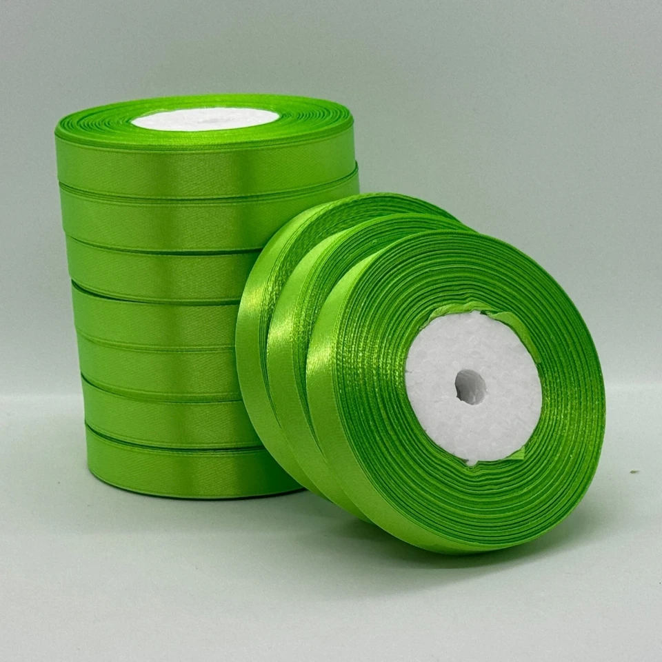 Атласная лента 1.2 см (33 м.), 137 зелена весна