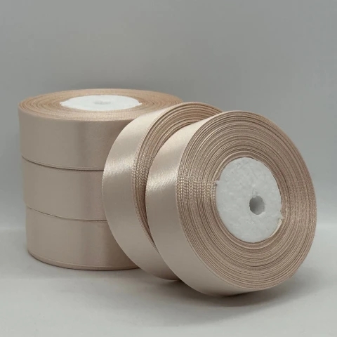Атласная лента 2,5 см (33 м.), 172 м'який бежевий