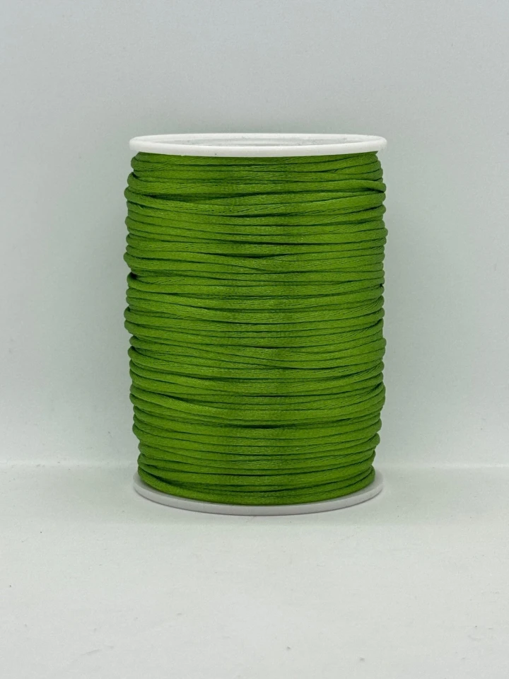 Шнур атласный корсетный 2.3 мм (100 ярдов/91,44 м.), 93 салатовий